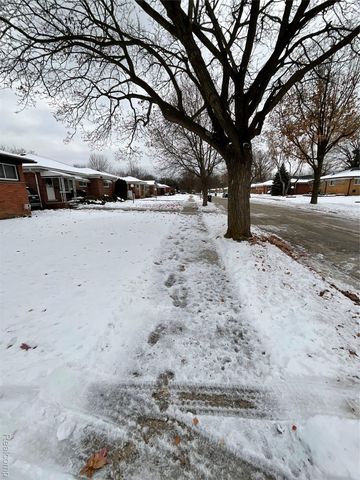 21650 Kipling Street, Oak Park, MI 48237