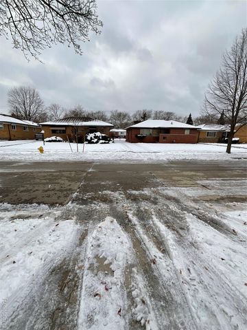 21650 Kipling Street, Oak Park, MI 48237