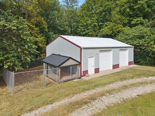 4144 Highway 48, N, Charlotte, TN 37036