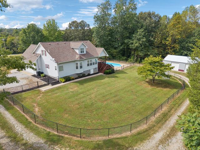 4144 Highway 48, N, Charlotte, TN 37036