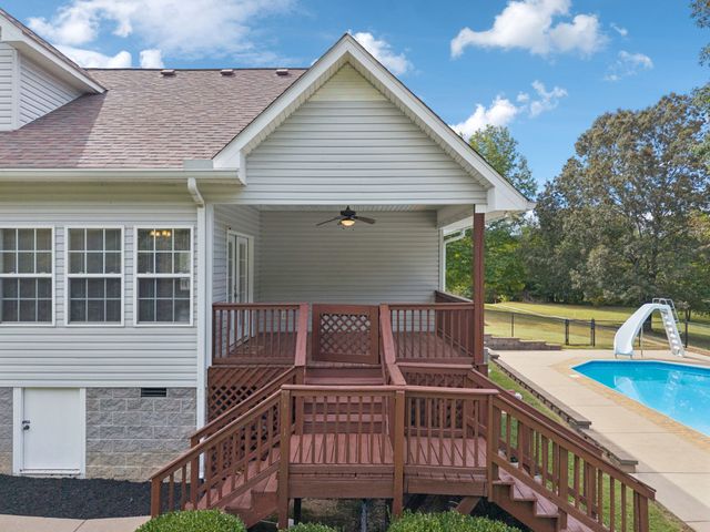 4144 Highway 48, N, Charlotte, TN 37036