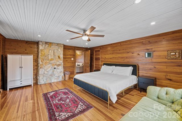 615 Rose Hill Road, Asheville, NC 28803