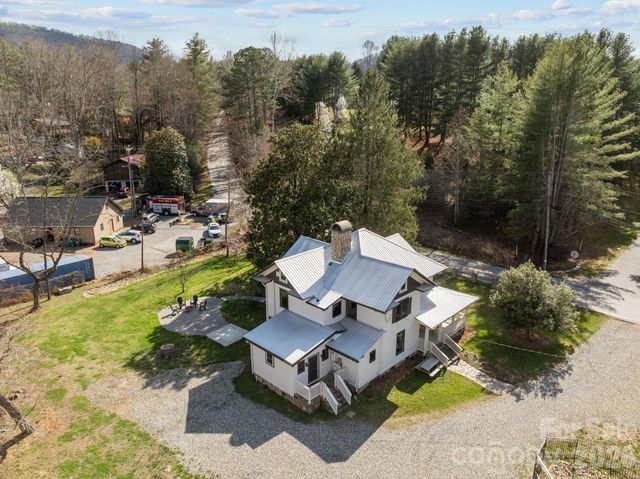 615 Rose Hill Road, Asheville, NC 28803