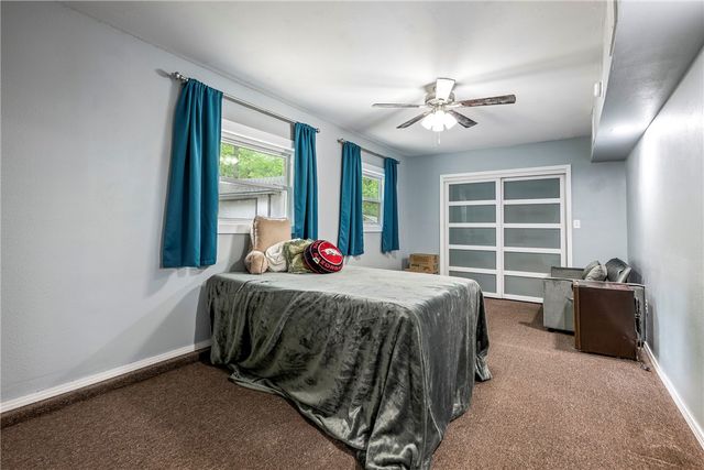 18 Cardinal Court, Rogers, AR 72756