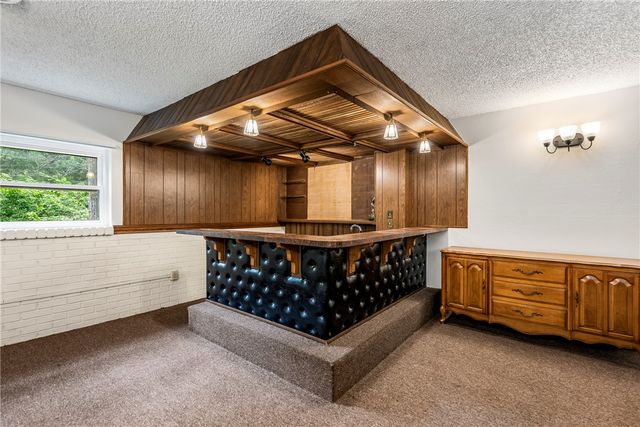 18 Cardinal Court, Rogers, AR 72756
