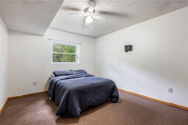 18 Cardinal Court, Rogers, AR 72756