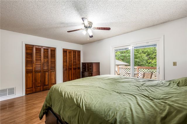 18 Cardinal Court, Rogers, AR 72756