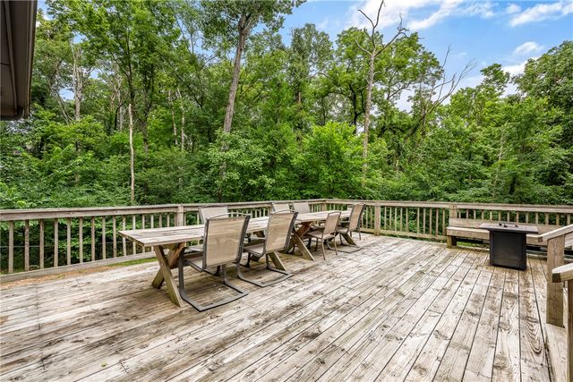 18 Cardinal Court, Rogers, AR 72756
