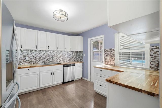 3022 HICKORY STREET NW, Winter Haven, FL 33881