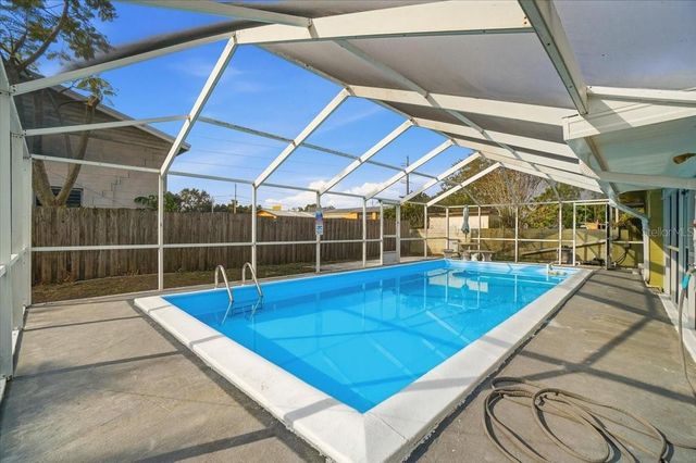 3022 HICKORY STREET NW, Winter Haven, FL 33881