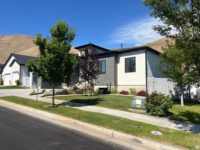 5428 N MEADOW LARK LN, Lehi, UT 84048
