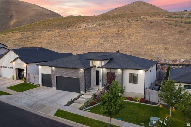5428 N MEADOW LARK LN, Lehi, UT 84048