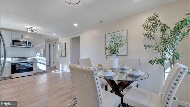 10965 LAPLATA RD, La Plata, MD 20646