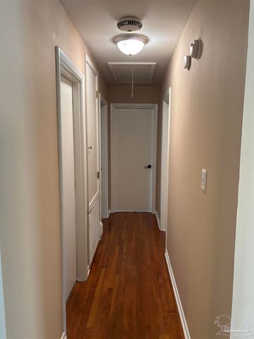 301 Teakwood Cir, Pensacola, FL 32506