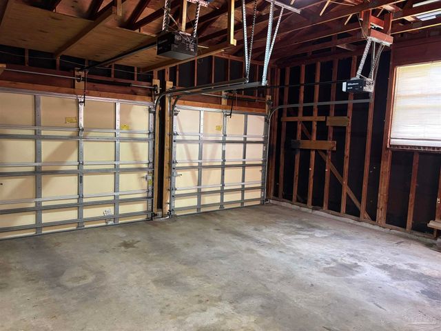 301 Teakwood Cir, Pensacola, FL 32506