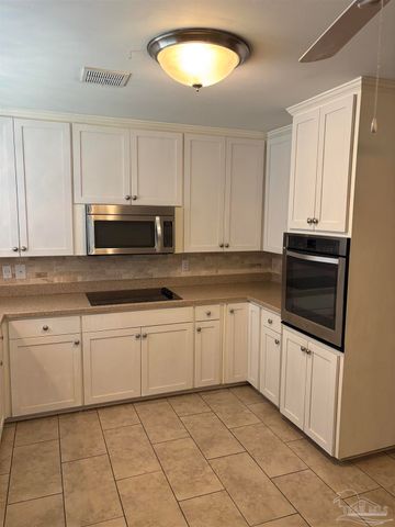 301 Teakwood Cir, Pensacola, FL 32506