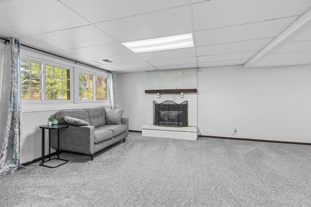 543 Westfield Lane, Vadnais Heights, MN 55127