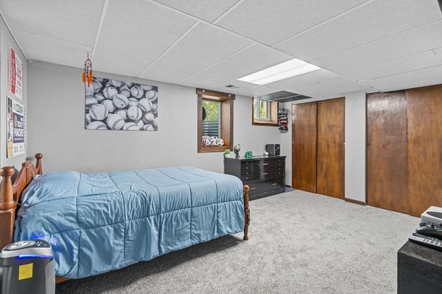 543 Westfield Lane, Vadnais Heights, MN 55127