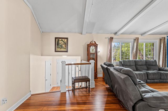 543 Westfield Lane, Vadnais Heights, MN 55127