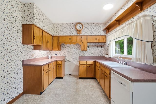438 N Galloway Street, Xenia, OH 45385