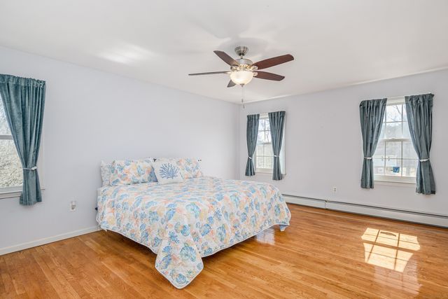 41 Jeremiah Road, Newtown, CT 06482