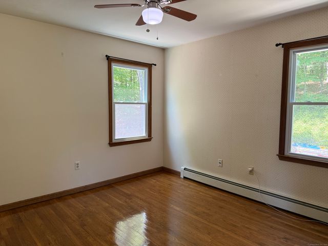 41 Jeremiah Road, Newtown, CT 06482