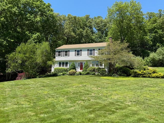 41 Jeremiah Road, Newtown, CT 06482