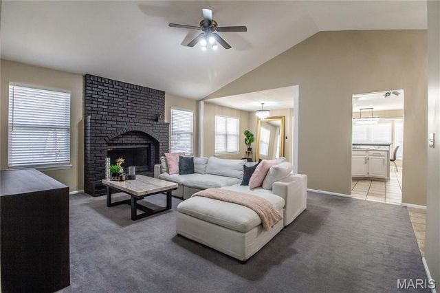 1870 Charleston Estates Drive, St Louis, MO 63031