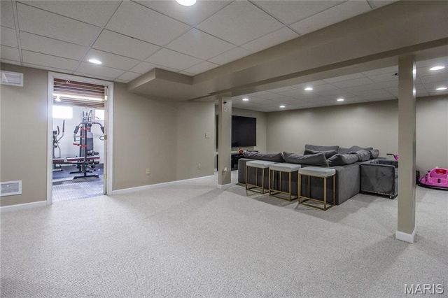 1870 Charleston Estates Drive, St Louis, MO 63031