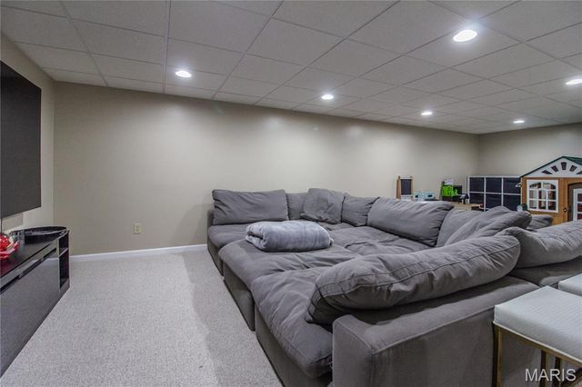 1870 Charleston Estates Drive, St Louis, MO 63031