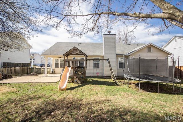 1870 Charleston Estates Drive, St Louis, MO 63031