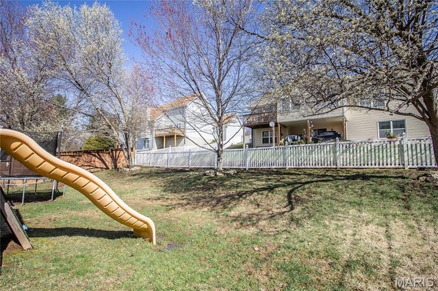 1870 Charleston Estates Drive, St Louis, MO 63031