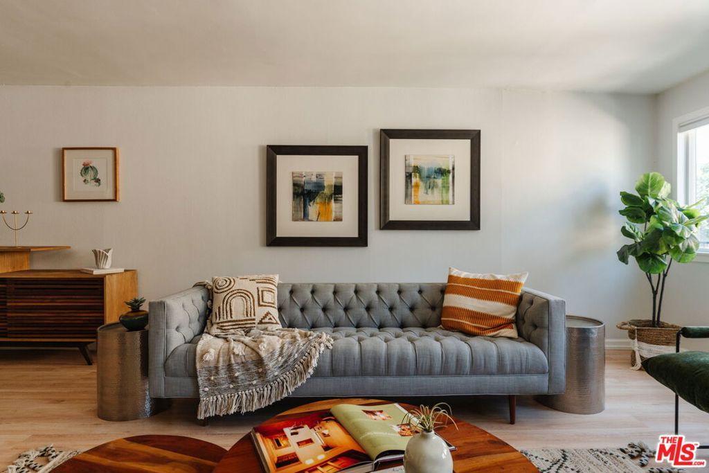 1559 Winona Boulevard F2, Los Angeles, CA 90027 — photo 3