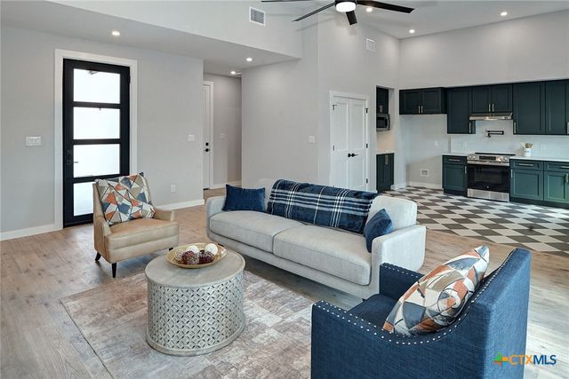 1197 Spice Wood Road, Fischer, TX 78623
