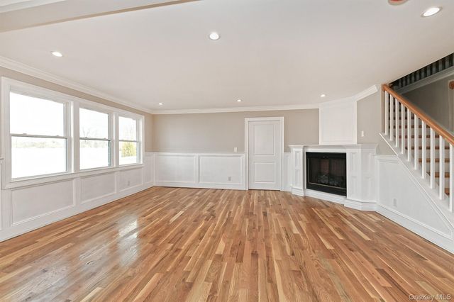 1903 George Court, Merrick, NY 11566