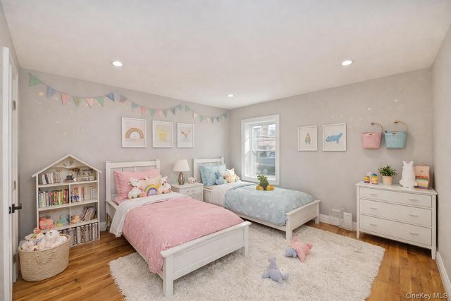 1903 George Court, Merrick, NY 11566