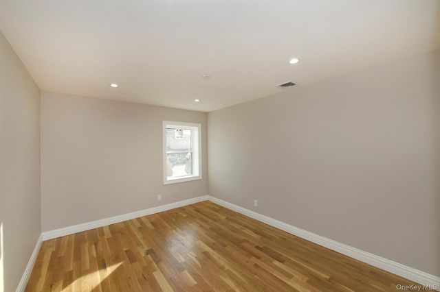 1903 George Court, Merrick, NY 11566