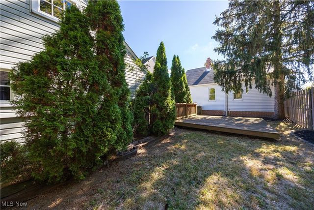 25671 Farringdon Avenue, Euclid, OH 44132