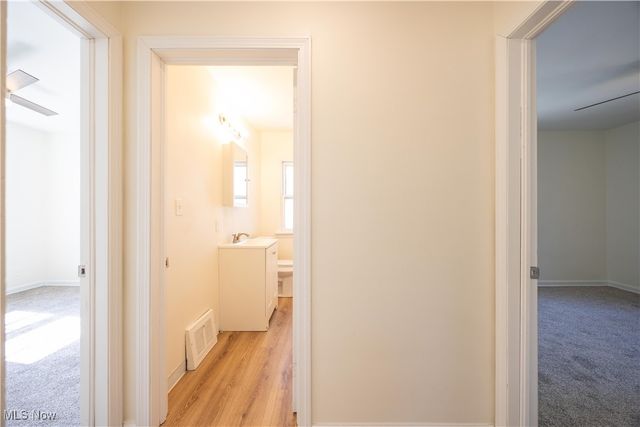 25671 Farringdon Avenue, Euclid, OH 44132