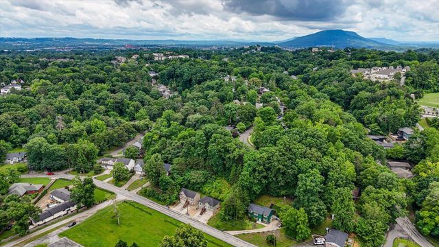816 Altamont Road, Chattanooga, TN 37415