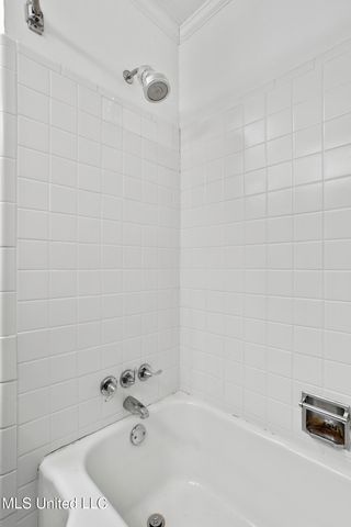 3726 Greenwich Street, Jackson, MS 39216