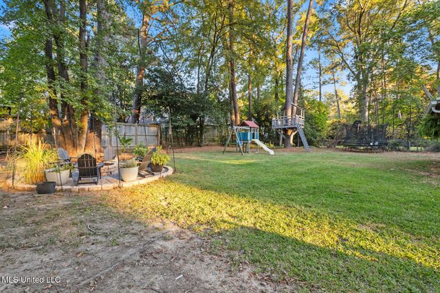 3726 Greenwich Street, Jackson, MS 39216