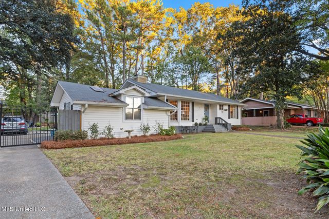 3726 Greenwich Street, Jackson, MS 39216