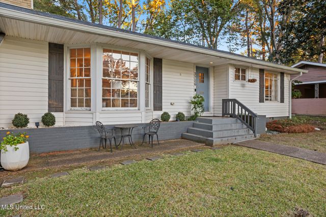 3726 Greenwich Street, Jackson, MS 39216