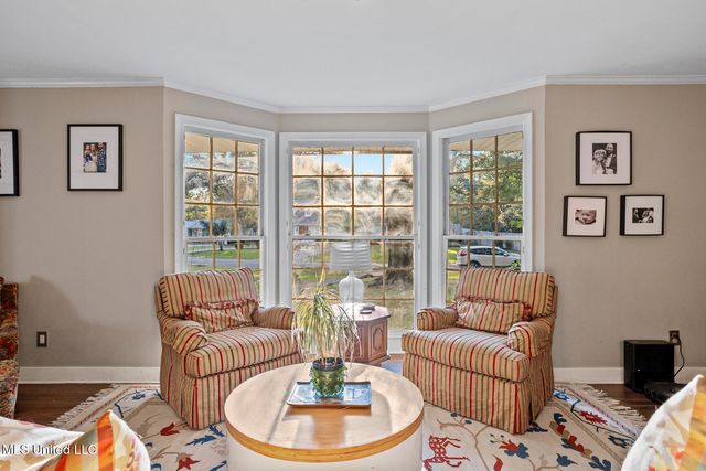 3726 Greenwich Street, Jackson, MS 39216