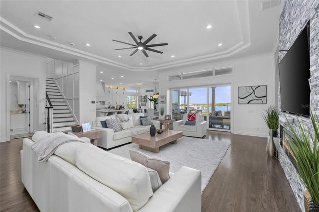 4117 CAUSEWAY VISTA DRIVE, Tampa, FL 33615