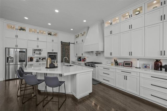 4117 CAUSEWAY VISTA DRIVE, Tampa, FL 33615