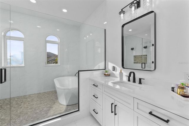 4117 CAUSEWAY VISTA DRIVE, Tampa, FL 33615