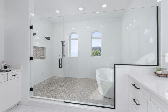 4117 CAUSEWAY VISTA DRIVE, Tampa, FL 33615