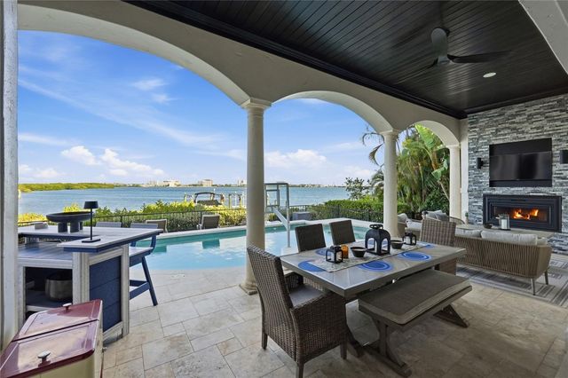 4117 CAUSEWAY VISTA DRIVE, Tampa, FL 33615